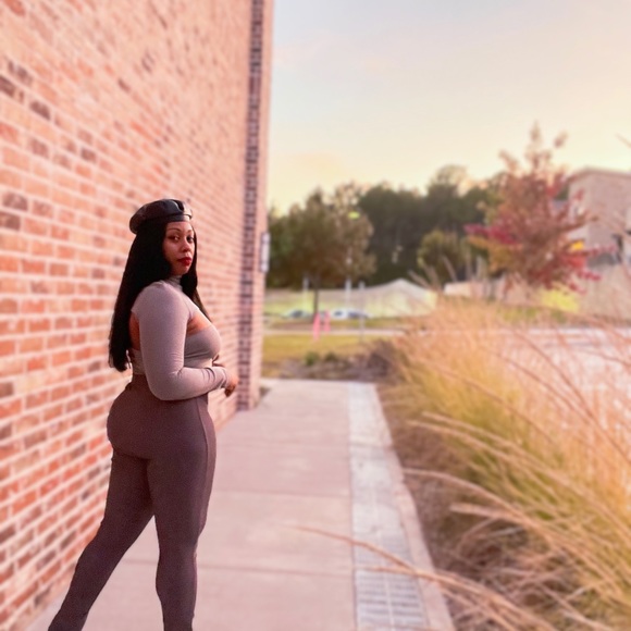 Grey Two Piece Top - Picture 2 of 2